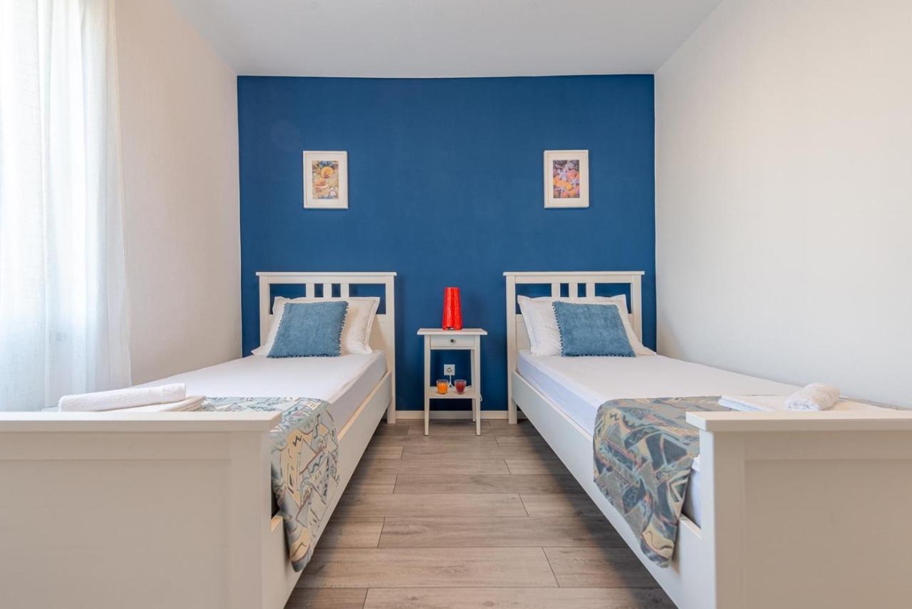 Apartment Bo&Dy With Private Pool Rogoznica  Buitenkant foto